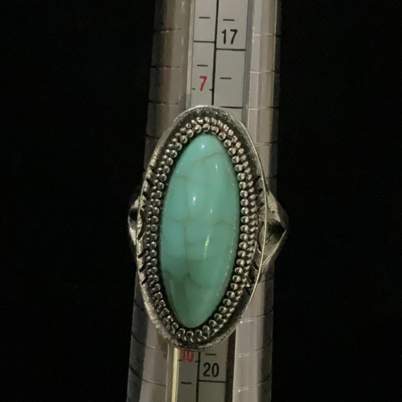 Silver Turquoise Ring Size 8.5 - Picture 6 of 8